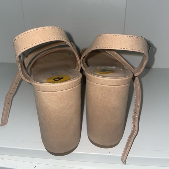 Nude platform heels flesh tone heels beige heels - Picture 5 of 7